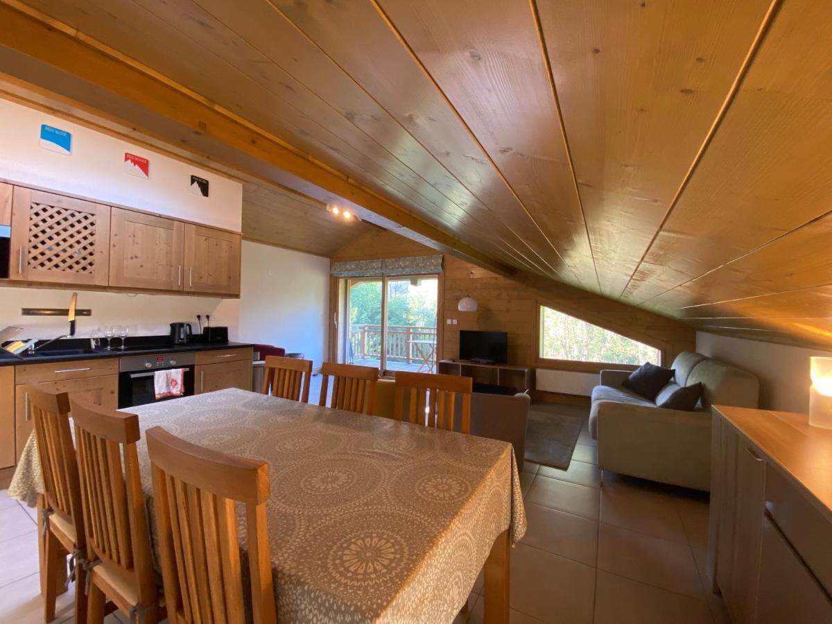 Modern 3 Bed Penthouse Apartment, Balcony & Garage, Close To Village & Ski Bus Samoëns Esterno foto